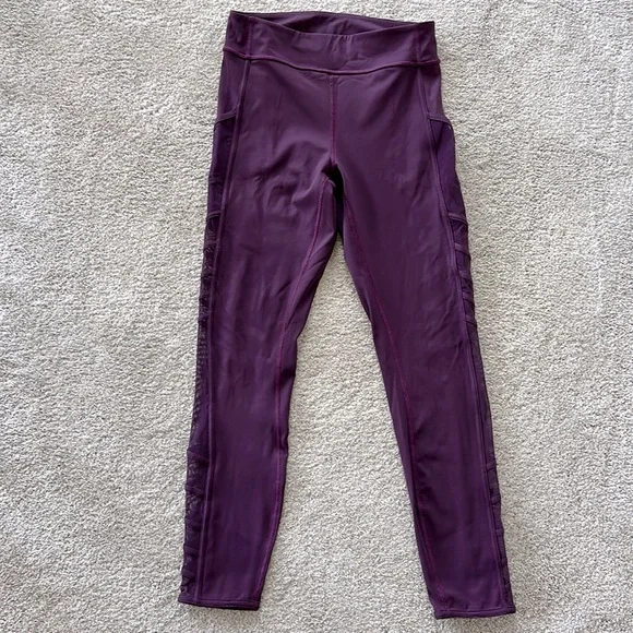 Lululemon Athletica Workout Leggings - Picture 2 of 7